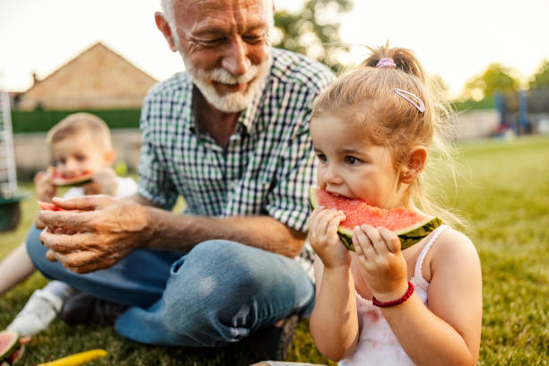 grandparent with grandkids